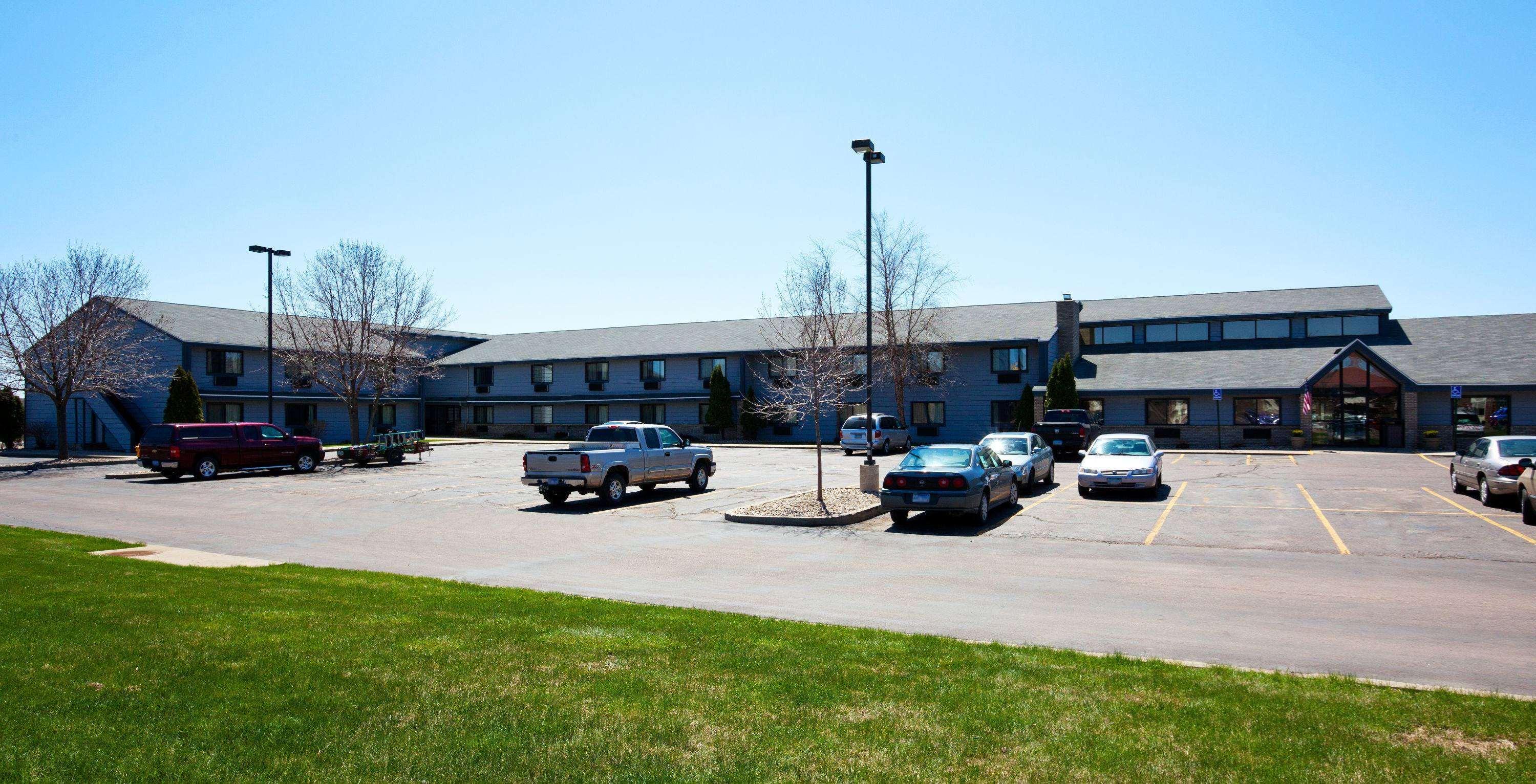 Americinn By Wyndham Sioux Falls Exterior photo